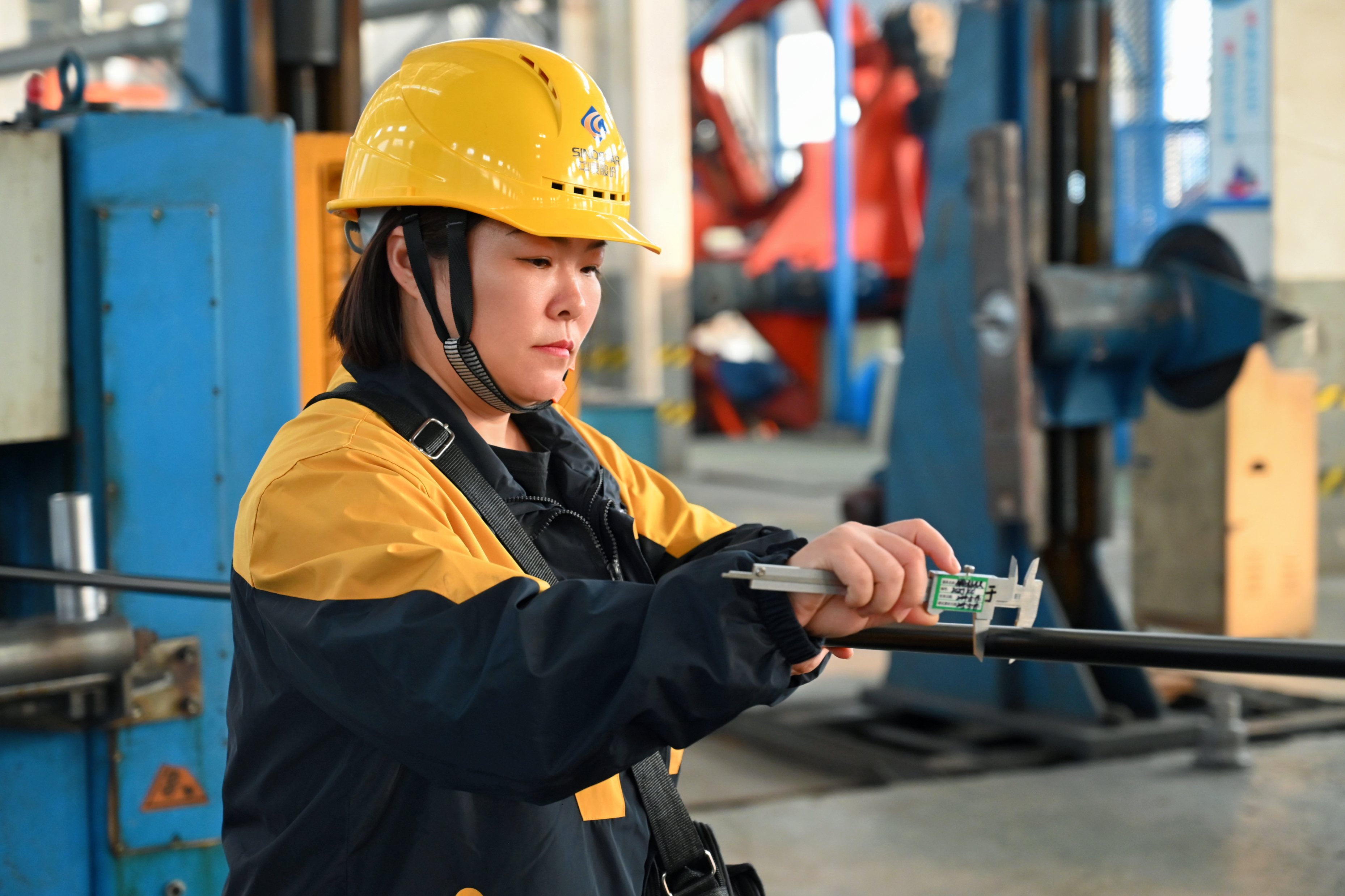 咫尺见匠心，方寸显初心——记质量管理部巡检员于保英